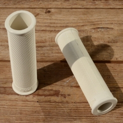 Griffbezug Motorfahrrad/Motorrad "MAGURA", Gummi cremeweiß, L=122 mm , passend als Festgriff für 22 mm Lenker 