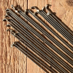 Speiche , ED 2.34 x 2mm, endverstärkt, Edelstahl, ohne Nippel, !!! Achtung: Nippel 2mm wird benötigt !!! 