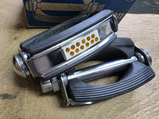 Pedale UNION mit "Pünktchen" Reflektoren, Sportausführung f. Fahrrad-und Moped,  verchromt!,, original 59/60er Jahre, NOS 