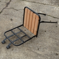 Gepäckträger für Frontmontage, mit Holzablage, schwarz glänzend, schwerlasttaugliche Ausf., 26-28" 