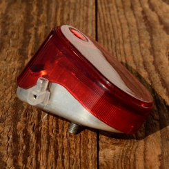 Blechrücklicht, "AHA" mit Kunststoffkappe,  orig 70/80er Jahre, Schutzblechmontage 