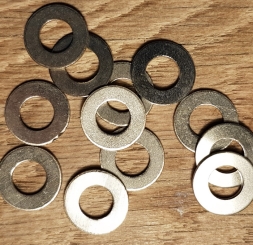 Unterlegscheibe für Nabe mit max. 8 mm Achse, vernickelt, D: 16,5/ 8,5 mm, 1 Stück 