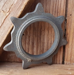 Ritzel 1" x 3/16 für Blockkette Bahnrad, Schraubausführung, BSA Standardgewinde, "Z=7", anthrazit,  NOS   