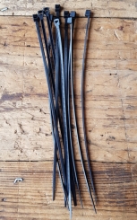 Kabelbinder , Kunststoff schwarz, 2,5 x 100 mm, 10er Pack , ideal für Kabelverlegung etc.   