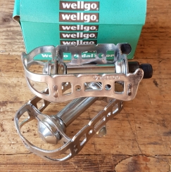 Pedale "WELLGO", Stahl, verchromt,  für Straßenrenner, orig. 70/80er Jahre NOS/NIB 