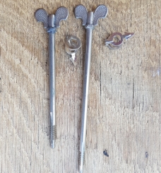 RIEMANN Karbidlaternen , Regulierschraube für Wasserzufuhr (ohne Feder) , Länge ca. 92 mm, Gewinde 4 mm, rare, orig. alte Neuware ! 