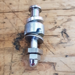 Aufnahmestück, universell verwendbar f. für hintere Bremse am Rennrad/Randonneur, Inbus Mutter rückseitig, verchromt, 