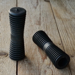 Kunststoffgriff, schwarz,  quergerillt, 22mm, 70/80er Jahre, orig Altbestand 