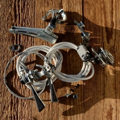 Schaltwerk / Umwerfer Kettenschaltung "ROTO Italy", 70er Jahre,  5-6 fach, NOS, Achsmontage, incl. Schalthebel 