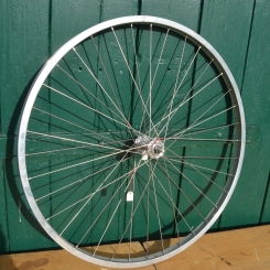 Laufrad vorn 26 Zoll, 26 x 1,75 (19-559), "Alesa" konkav, Alu, Speichen verzinkt, 