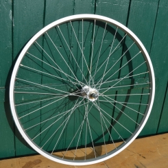 Laufrad MTB vorn 26 Zoll (19-559) "Vuelta Rodi Strong2", Speichen verzinkt 