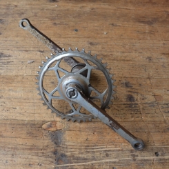 Tretlager "Opel" Glockenausf., orig. 30er Jahre, verchromt, gebraucht mit alterstypischen Gebrauchsspuren 