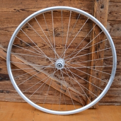 Vorderrad 28 Zoll Alu-Hohlkammerfelge konkav Altenburger (622-15), gebr. 