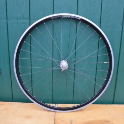 Laufrad vorn 28 Zoll mit Felge für Drahtbereifung "Rigida DP 18", 622-13, Breite 18,5 mm 