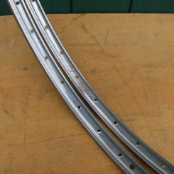 Fahrradfelgensatz "Alesa Inox 18/10", 27 Zoll (630), Breite 28 mm, Ventilbohrung 8,5 mm, 36-Loch 