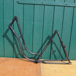 Fahrradrahmen "Bauer" 28 Zoll, schwarz, Linierung silber, Damenausführung, 