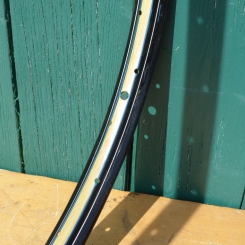 Felge 28 x 1,75 für Drahtbereifung, 32-loch!, Breite 37 mm, Holzdekor, blau/weiß 