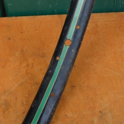 Wulstfelge 26 x 1 ½, 36-loch, Breite 33 mm, schwarz, Linierung grün/gold 