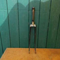 Fahrradgabel 28 Zoll, Schaftlänge ca. 220 mm, Weite oben 55 mm 