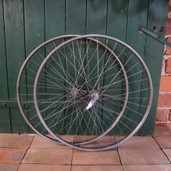 Laufradsatz 28 Zoll Rostfrei, Weinmann Felge mit Patina, Hinterradnabe "Sachs Jet", 