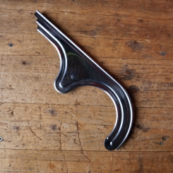 Kettenschutz verchromt mit Patina, Länge 400 mm 