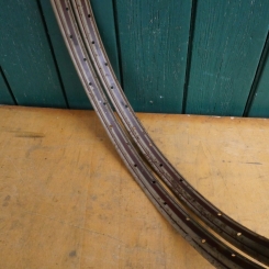 Felgensatz 24 x 2,00 für REX 504, Felgenbreite 35 mm, 36 Loch, Nippelbohrungen 5,4 mm (für 2,34 oder 3 mm Speichen), Originalzustand, gebraucht. 