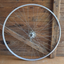 Laufrad 27 x 1 ¼ vorne, Araya, Alu, für Drahtbereifung , gebraucht, Hochflanschnabe 