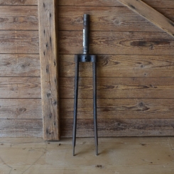 Gabel 28 x 2,00 Motorfahrrad, orig. 30er Jahre unrestauriert, Schaftlänge 168 mm, Weite oben 60 mm, Zustand siehe Bilder 
