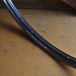 Felge 28 x 1 1/2 (22-635) für Drahtbereifung, "Beretta" Stahl, verchromt 