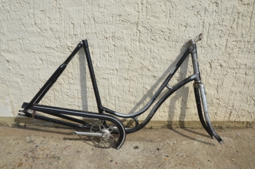 Fahrradrahmen "Wanderer" Damenausf. 26 x 2,00 Ballon, Stahl, RH=55 cm, 30er Jahre.  