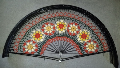 Rocknetz gem. Foto, aufwändiges Blumenmuster nach altem Original,  passend für 28" Räder der 30-60er Jahre, grün-orange,creme, braun 