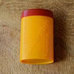 Flickzeug Dose "CONTINENTAL" orig. 80er Jahre, 80 x 49 x 26 mm, ohne Inhalt, kunststoff 