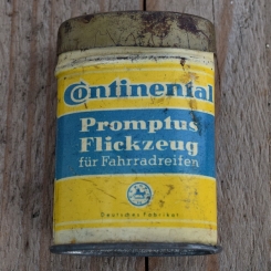 Flickzeug Blechdose "CONTINENTAL" orig. 30 er Jahre, 61 x 42 x 20 mm, ohne Inhalt 