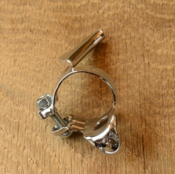 Gegenhalter mit Führungslasche für Schaltzüge Rennrad , orig. 70-80er J. Shimano, Montage am Unterrohr, hochwertige Ausführung. 