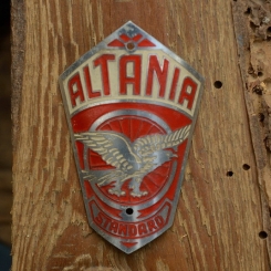 Steuerkopfschild  ALTANIA, rot, 30-50er Jahre, Originalschild aus Sammlungsbestand 