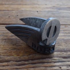 Schutzblechfigur DÜRKOPP, Alu Druckguss, orig. Altbestand 50er Jahre, Zustand siehe Bild 