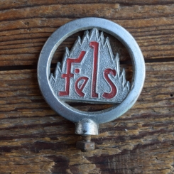 Schutzblechfigur FELS, Alu Druckguss, orig. Altbestand 50er Jahre, Zustand siehe Bild 