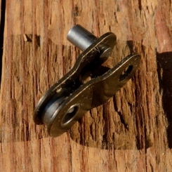Kettenglied / halbes Glied, 1/2 x 3 /32 für Rennkette oder Fixie etc., orig. aus altem Bestand. 