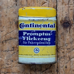 Flickzeug Blechdose "CONTINENTAL" orig. 50er Jahre, 61 x 42 x 21 mm, ohne Inhalt 