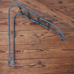 Gepäckträger, orig. 1950er/60er Jahre, mit leichten Gebrauchsspuren, hellblau-metallic 