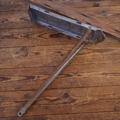 Gepäckträger, Prägeblech, ca. 34 x 13cm, silber, orig. 20er/30er Jahre, gebr. 