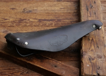 Sattel BROOKS B 15, für Rennrad, Leder, braun, Gestell schwarz lackiert/verchromt, original 50er/60er Jahre, gebr. 