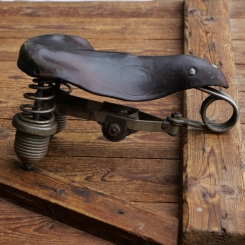 Sattel, Herren, CARL VOM FELD #8400, Leder braun, Gestell vernickelt, 20er/30er J., gebr. 