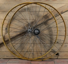 Laufradsatz 28 Zoll, Außenmaß ca. 645 mm, für Wulstbereifung, 1936, Holzdekor, KRZ und TORPEDO Nabe, gebr. 