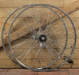 Laufradsatz 26 Zoll (559) für Drahtbereifung, 1964, für Sportrad, REGIDA Chrolux, hinten TORPEDO-Nabe, gebr. 