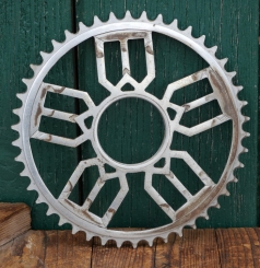 Kettenblatt TORPEDO-WERKE, 30er-50er J., 1/2 Zoll, verchromt, 46 Zähne, gebr. 