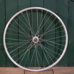 Laufrad hinten, 26 Zoll (559mm), für MTB, GRÜNERT Alu-Felge, Hohlkammer, silber, ALTENBURGER-Nabe, neuwertig 