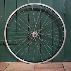 Vorderrad, 26 Zoll (559mm), für MTB, ALESA Konkav Alu-Felge, schwarz, GRIMECA-Nabe, NOS 