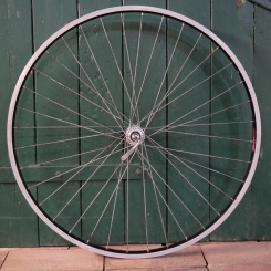 Vorderrad, 28 Zoll (622mm), STOPPPPP Alu-Felge, schwarz, SOVOS Nabe, gebr. 