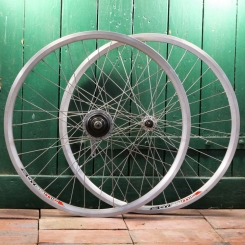 Laufradsatz "Grünert Dynamic", 26 Zoll (559), Nexus Inter 7 Rücktritt, NOS 